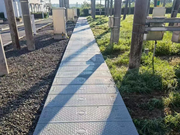 電力蓋板